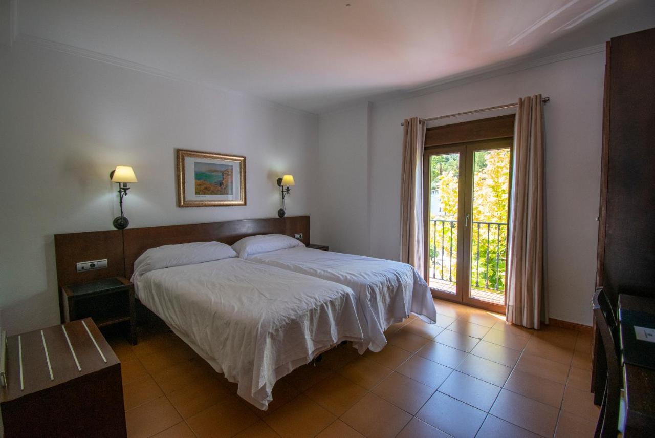 Hotel Del Carmen Prado Del Rey Esterno foto